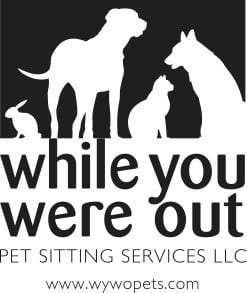 While You Were Out Pet Sitting Services LLC Logo