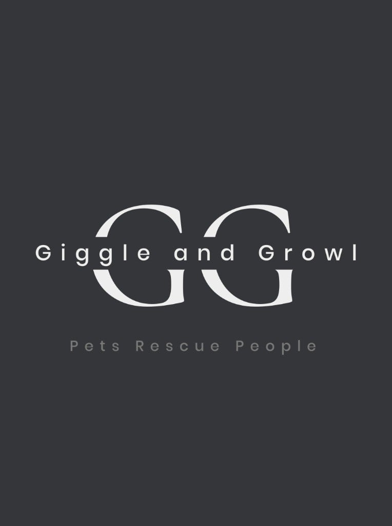 Giggle and Growl Logo